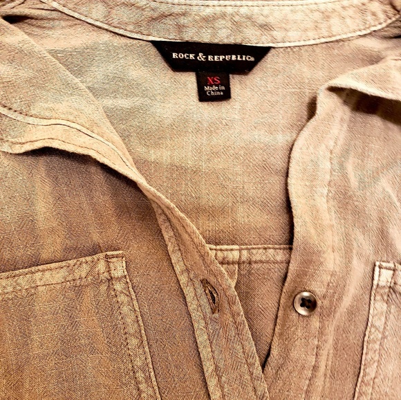 Nwot gray rock & republic button down - Picture 2 of 2
